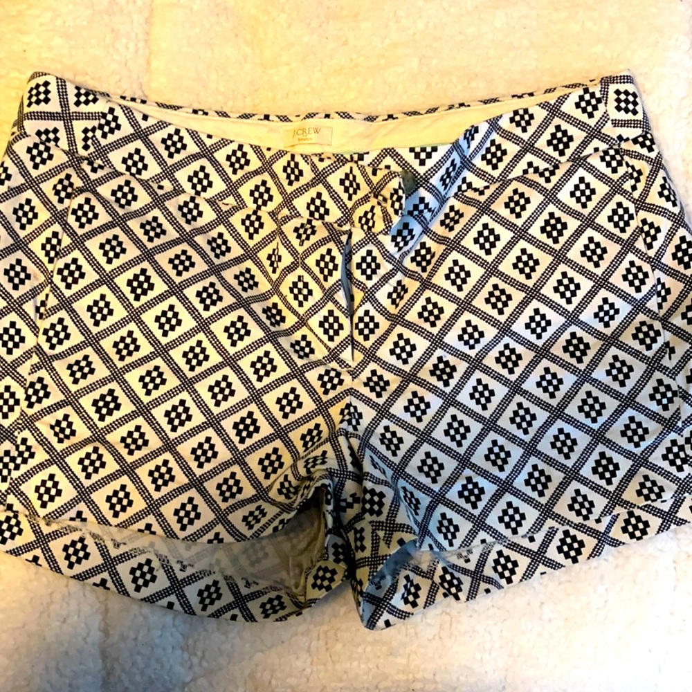 Size 8 J crew shorts